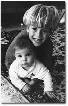 Aviv & Arik, early years